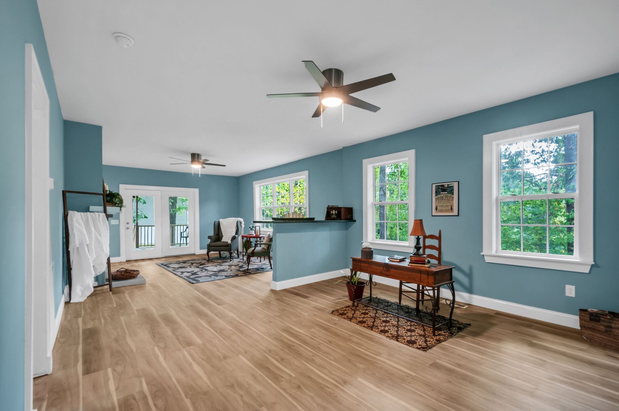 Image 16 of 52 For 5350 82nd Street