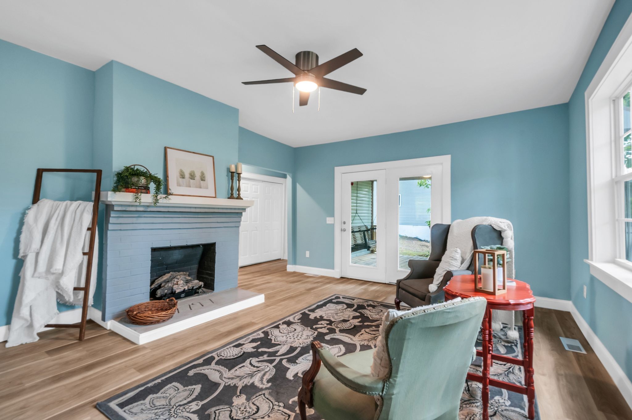 Image 21 of 52 For 5350 82nd Street
