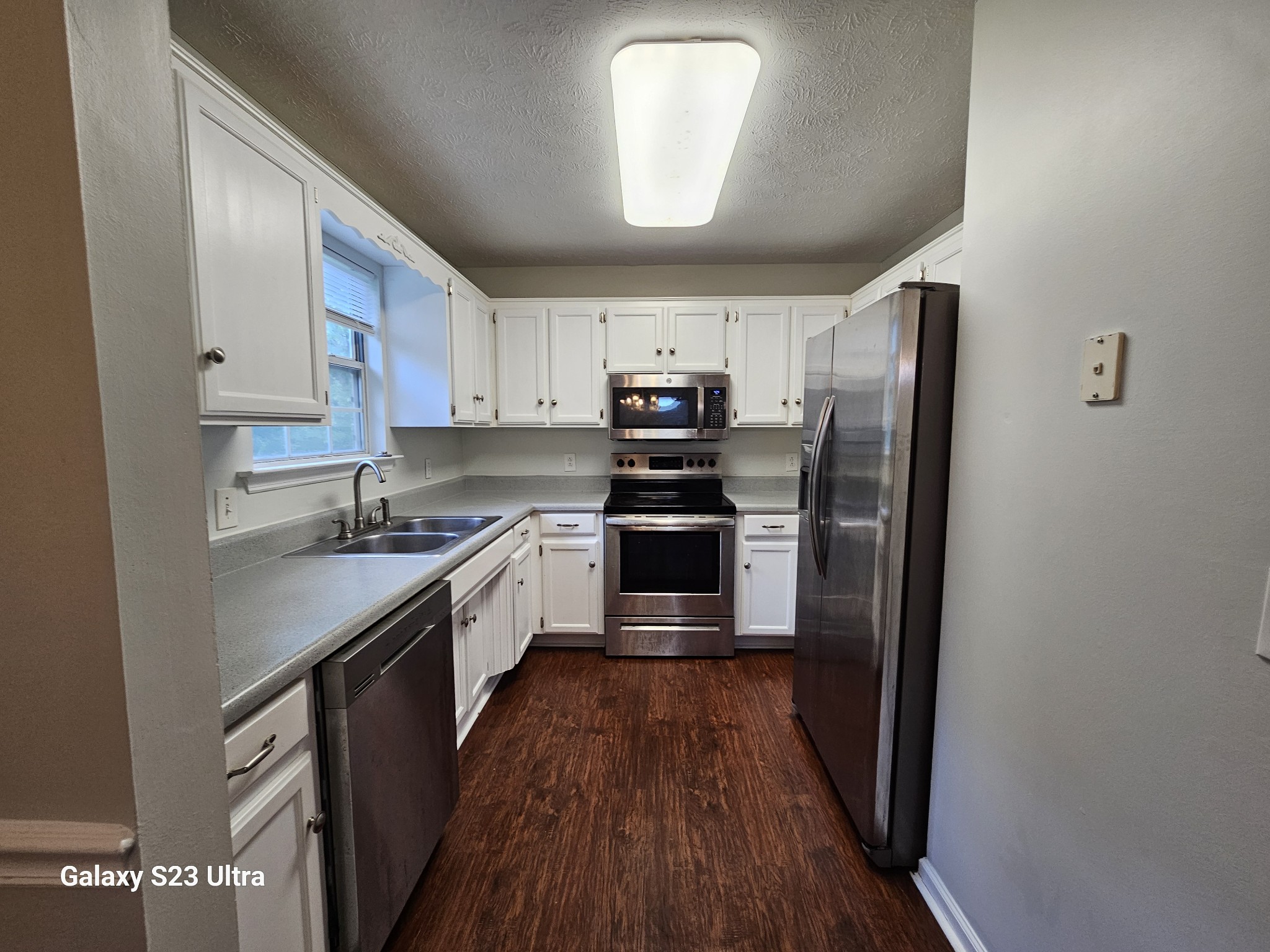 Image 4 of 33 For 8895 57th Court Road