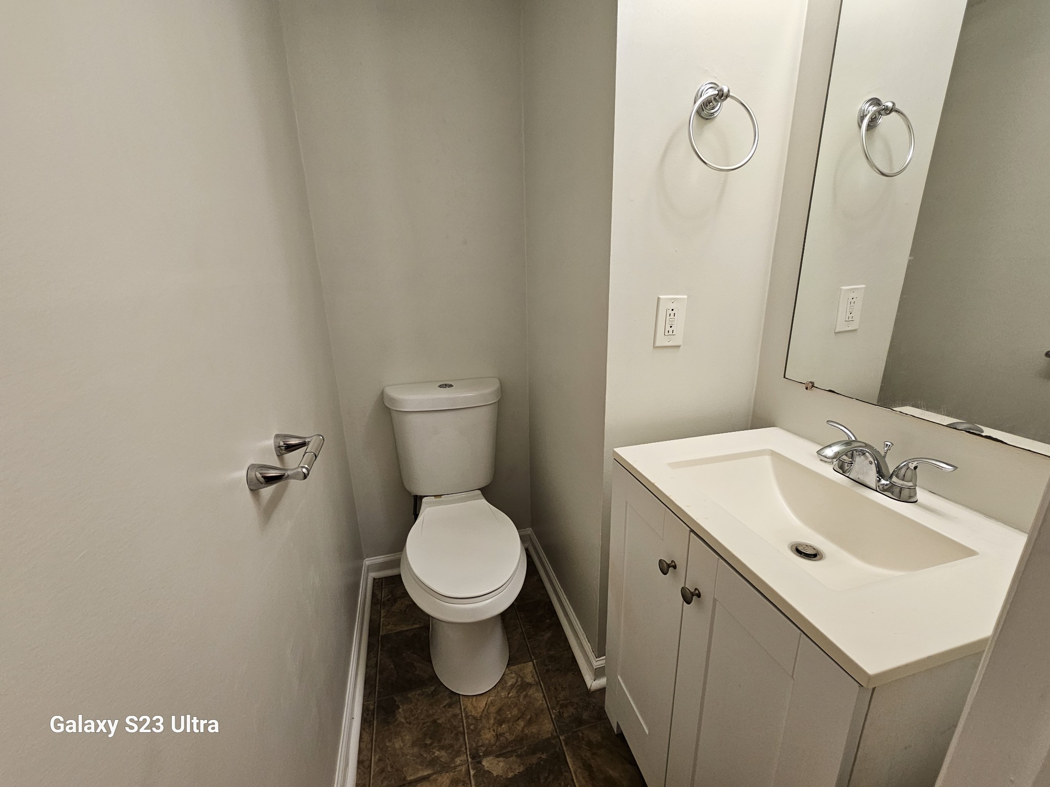 Image 5 of 33 For 8895 57th Court Road
