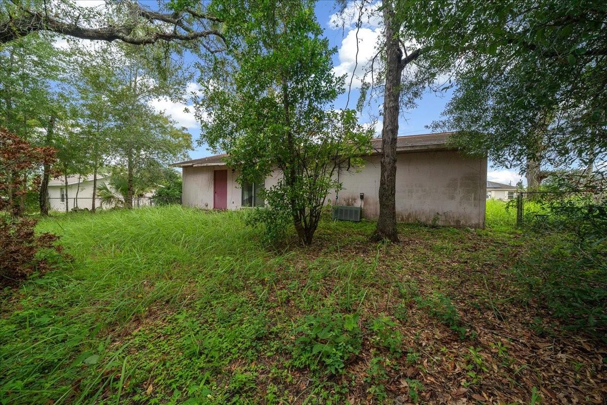 Image 37 of 42 For 6910 52nd Street