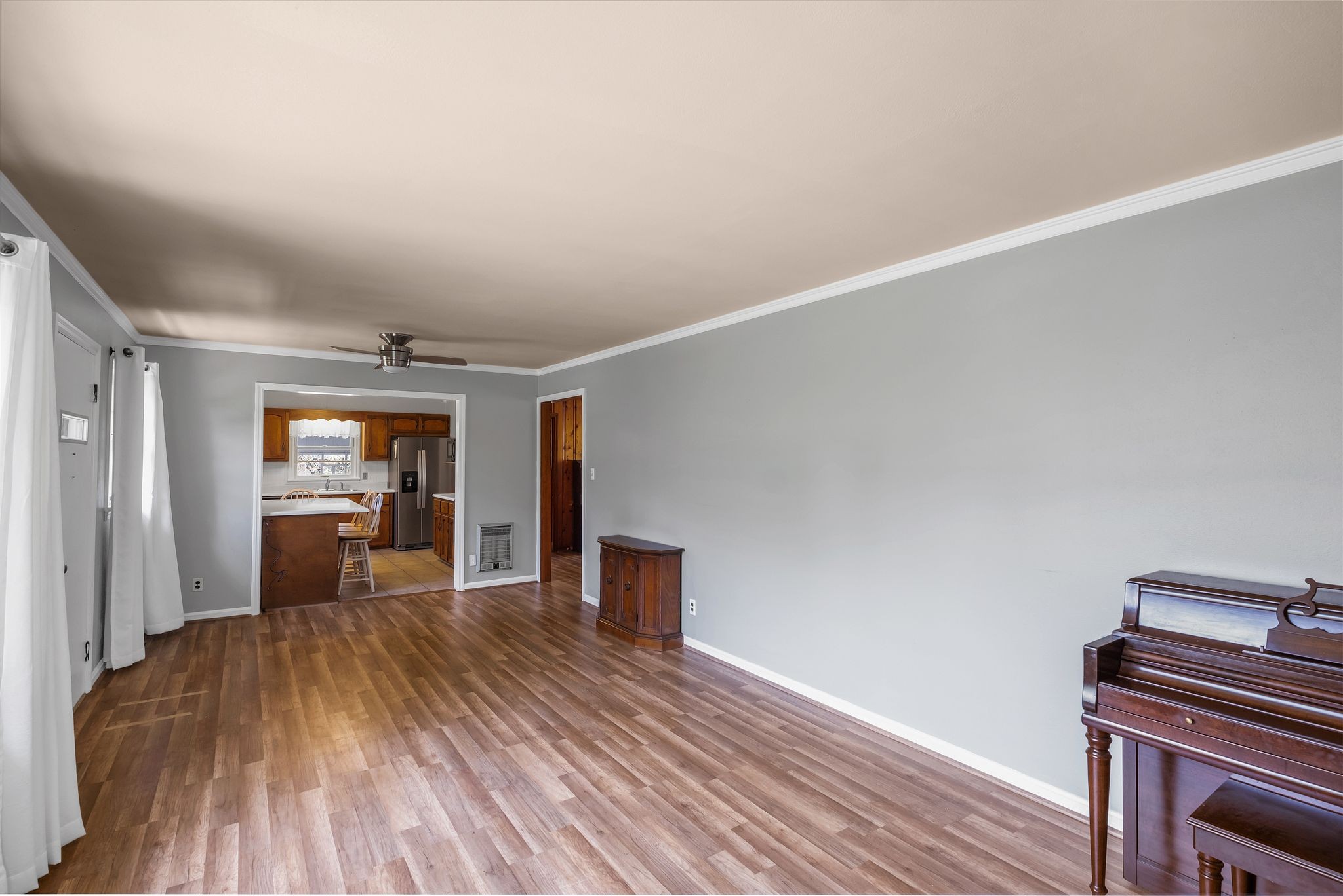 Image 7 of 21 For 9012 91st Circle