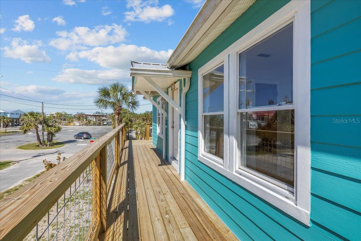 Image 24 of 39 For 57 9th Avenue E