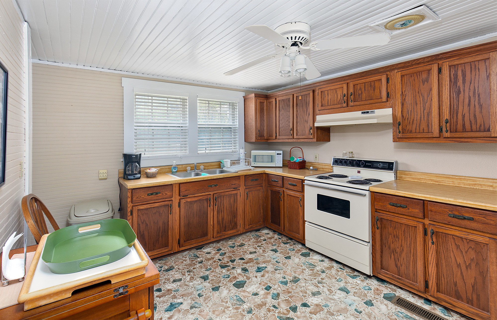 Image 11 of 17 For 18579 26th Street