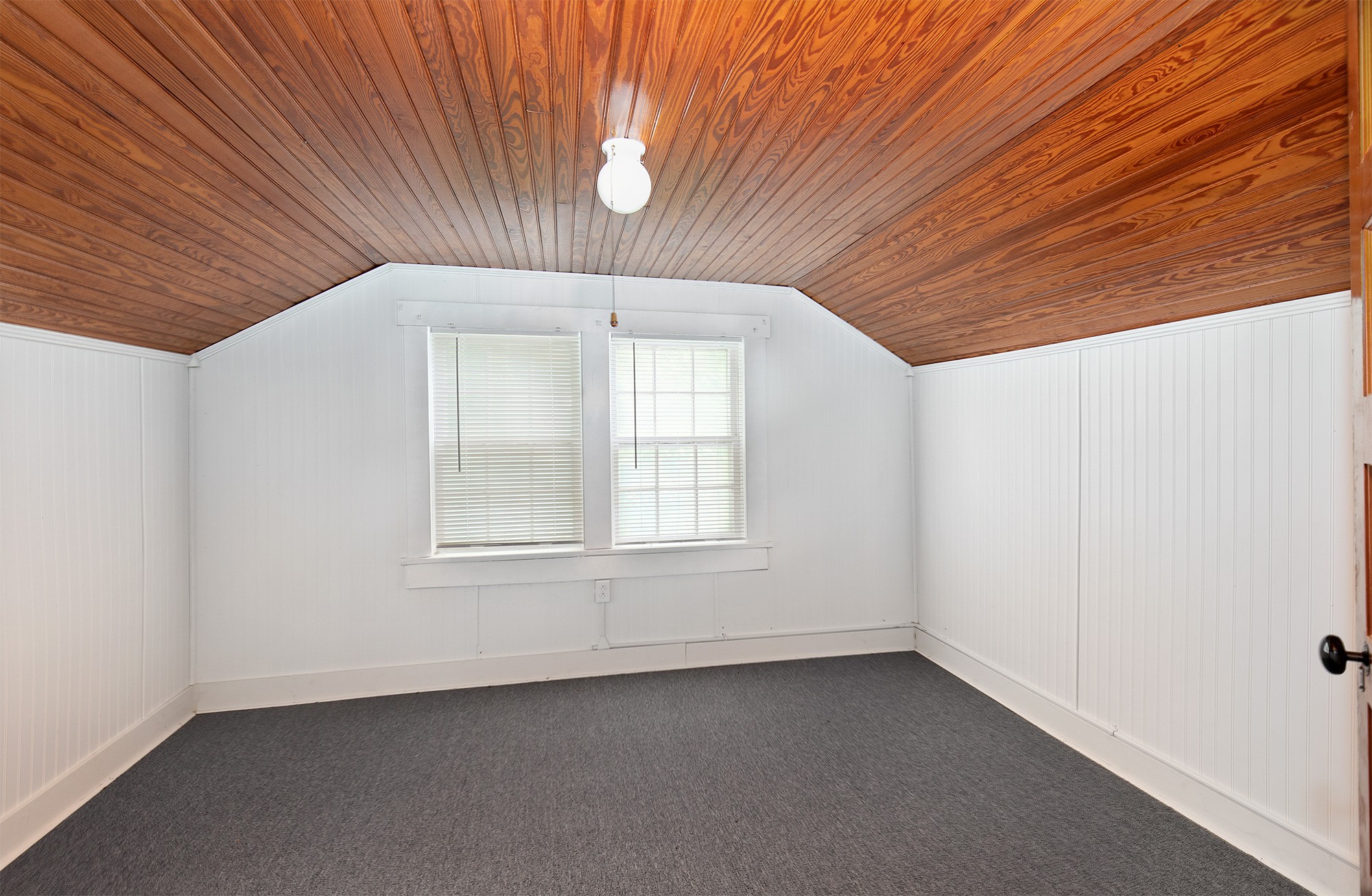 Image 15 of 17 For 18579 26th Street