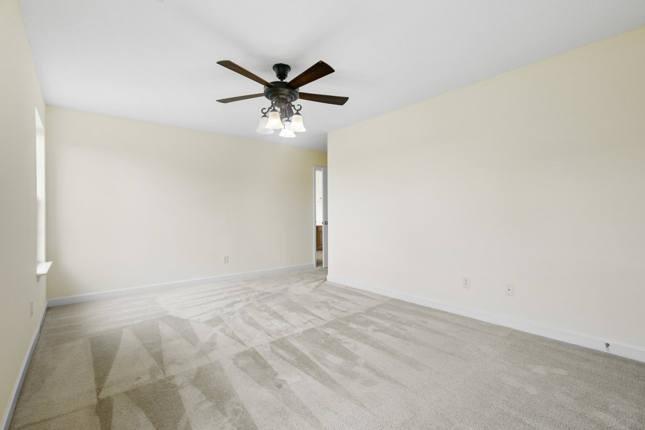 Image 31 of 37 For 24354 Water Oak Avenue