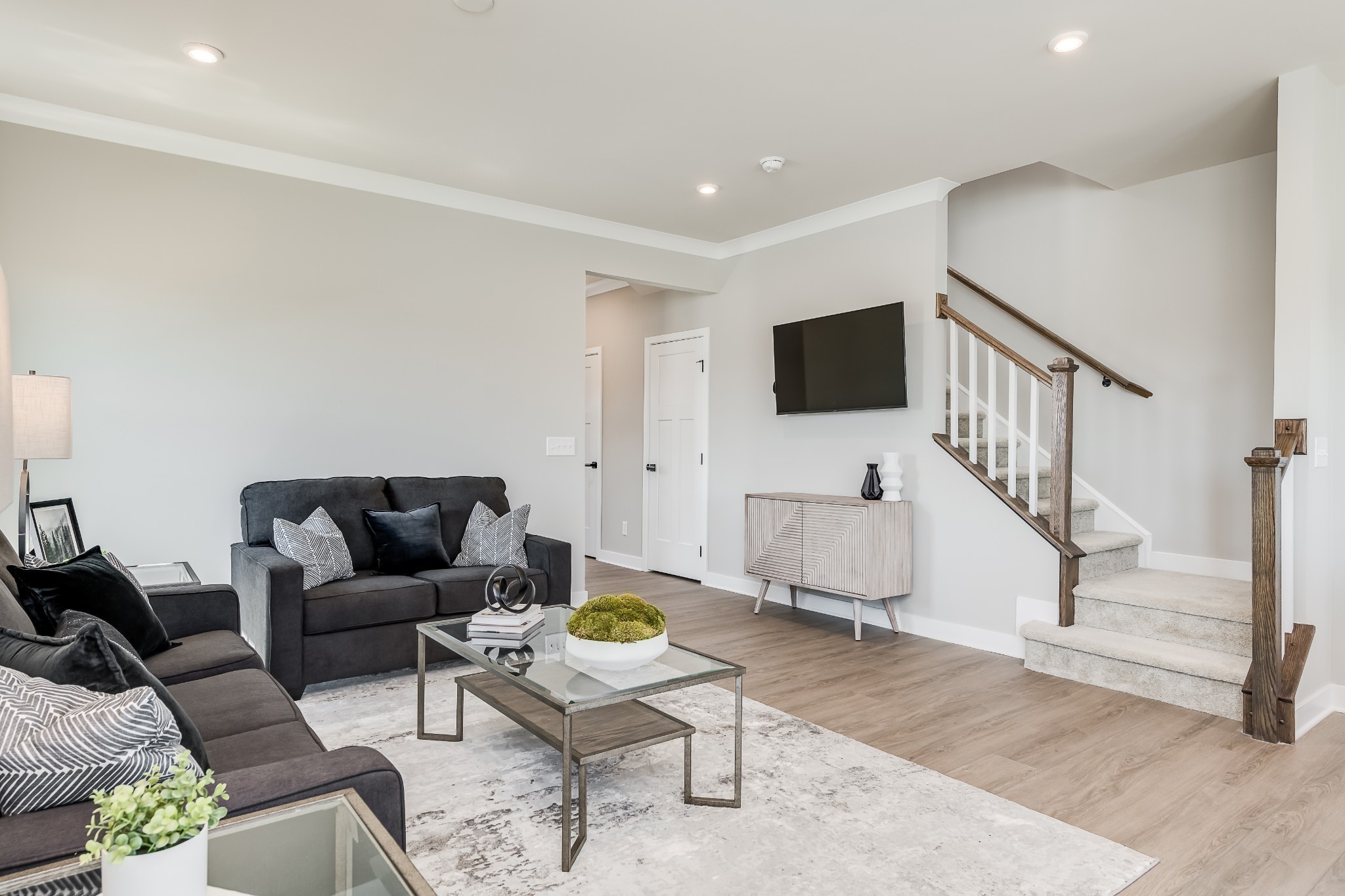 Image 10 of 30 For 8482 59th Terrace