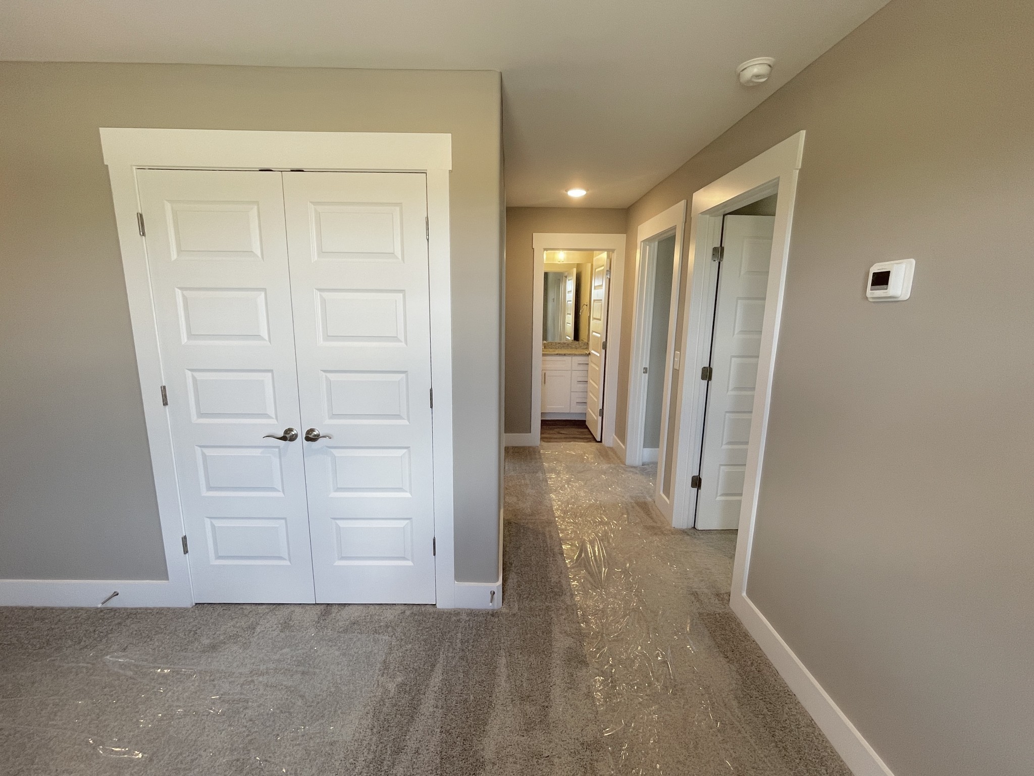 Listing photo id 13 for 13154 69th Court
