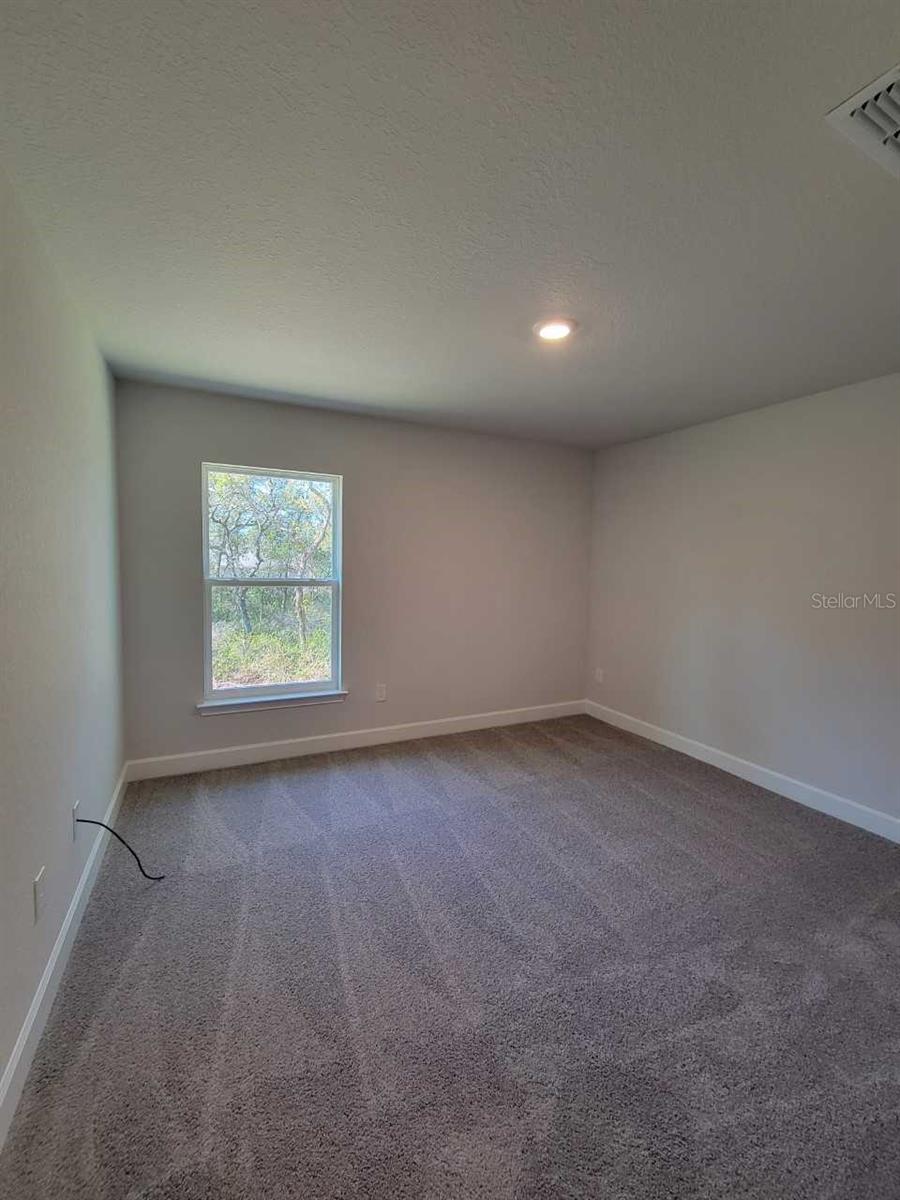 Listing photo id 20 for 13154 69th Court