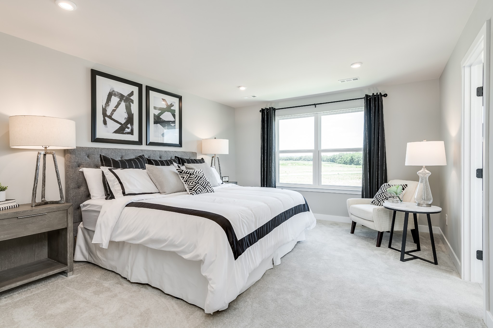Image 18 of 23 For Lot 25 21st Place