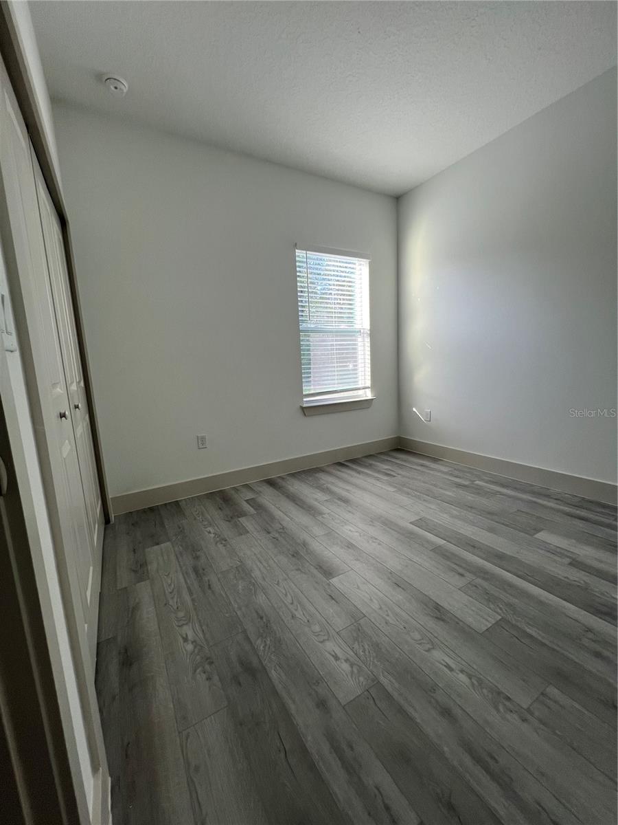 Image 20 of 25 For 1581 Saint Elizabeth Place