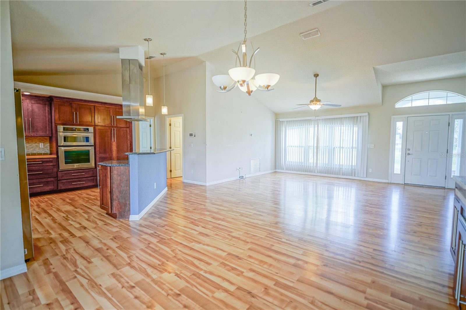 Image 12 of 51 For 2730 162nd Street Road