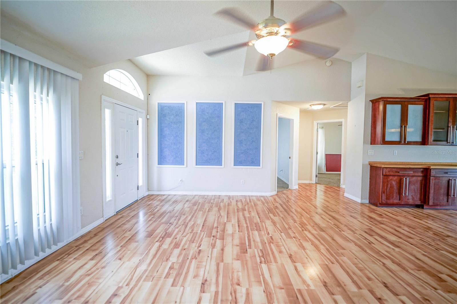 Image 13 of 51 For 2730 162nd Street Road
