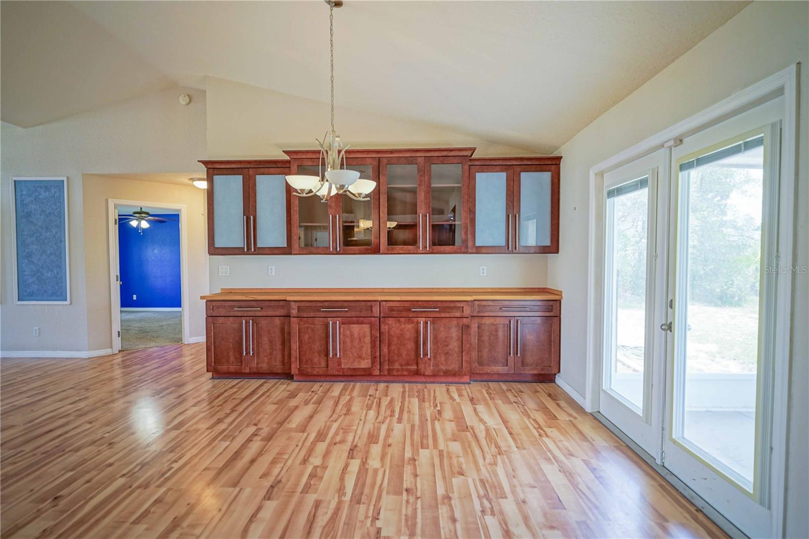 Image 16 of 51 For 2730 162nd Street Road