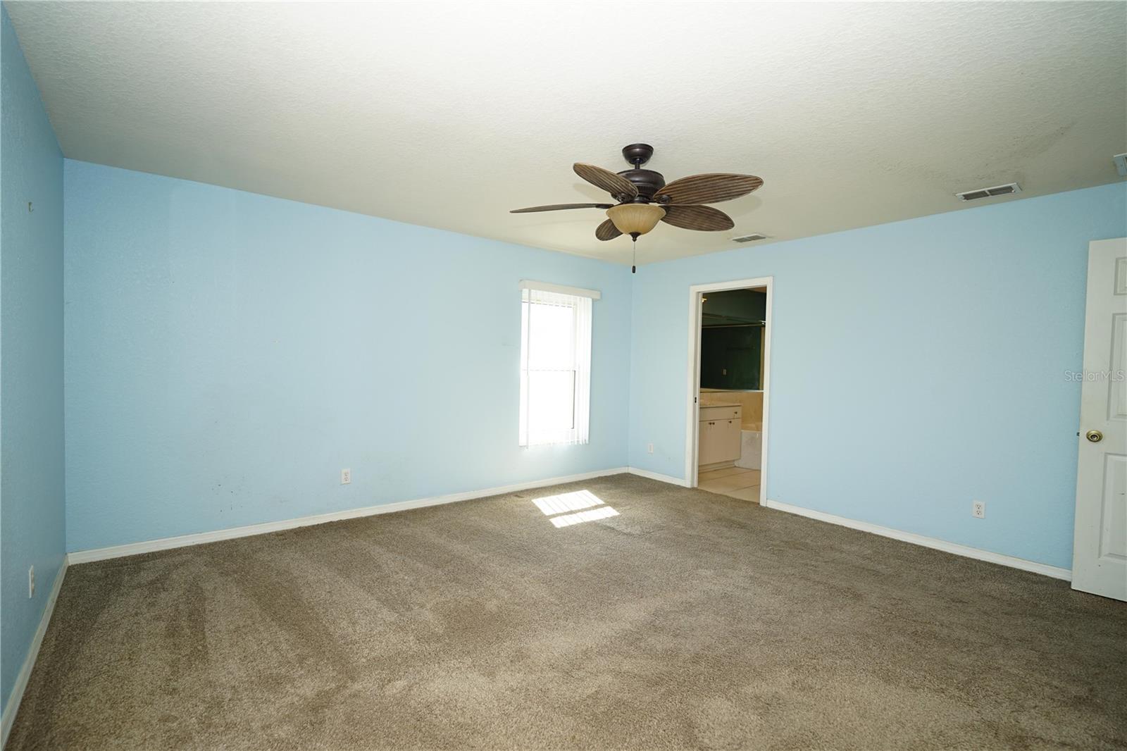 Image 32 of 51 For 2730 162nd Street Road