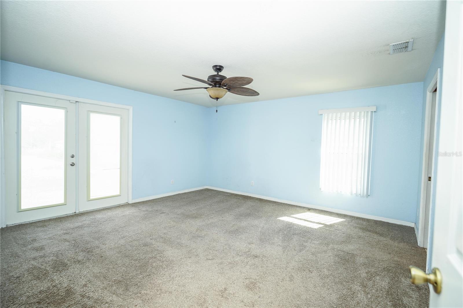Image 33 of 51 For 2730 162nd Street Road