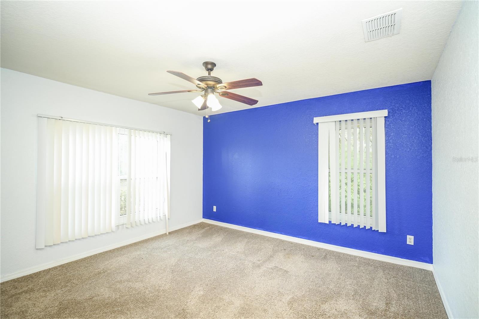 Image 39 of 51 For 2730 162nd Street Road