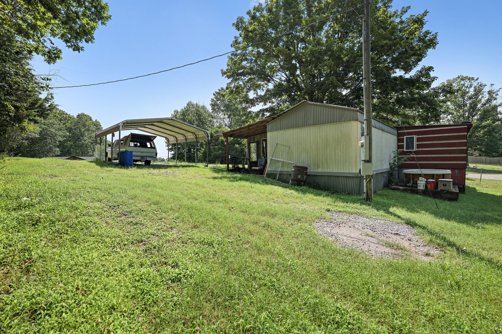 Image 4 of 30 For 163 And 167 Golden Oaks Road