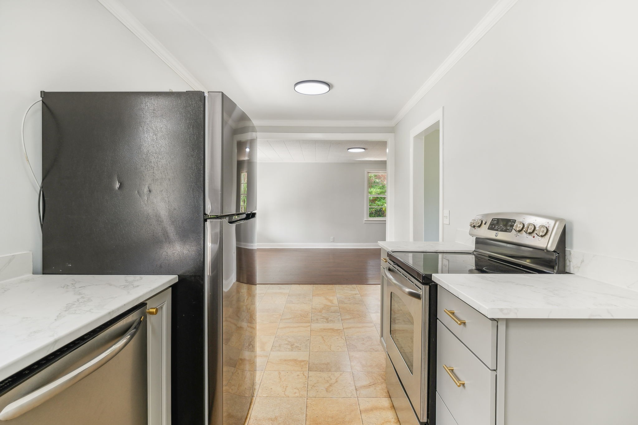 Image 13 of 34 For 1697 Red Hill Road