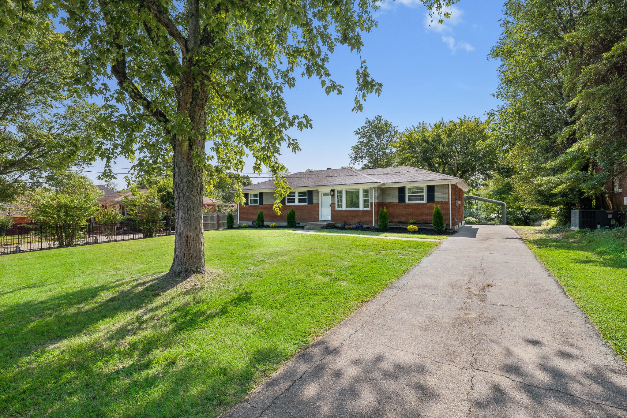 Image 5 of 34 For 1697 Red Hill Road