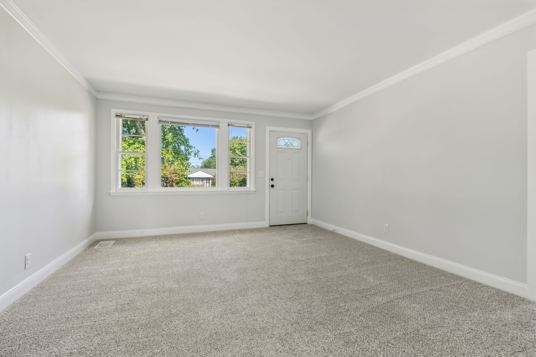 Image 8 of 34 For 1697 Red Hill Road