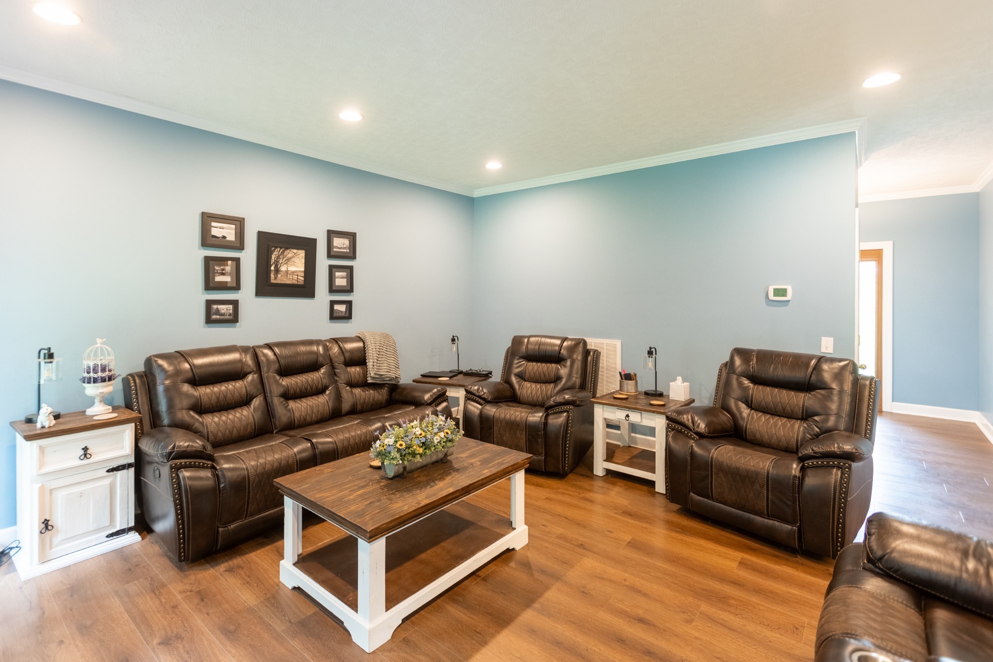Image 11 of 65 For 3918 46th Terrace