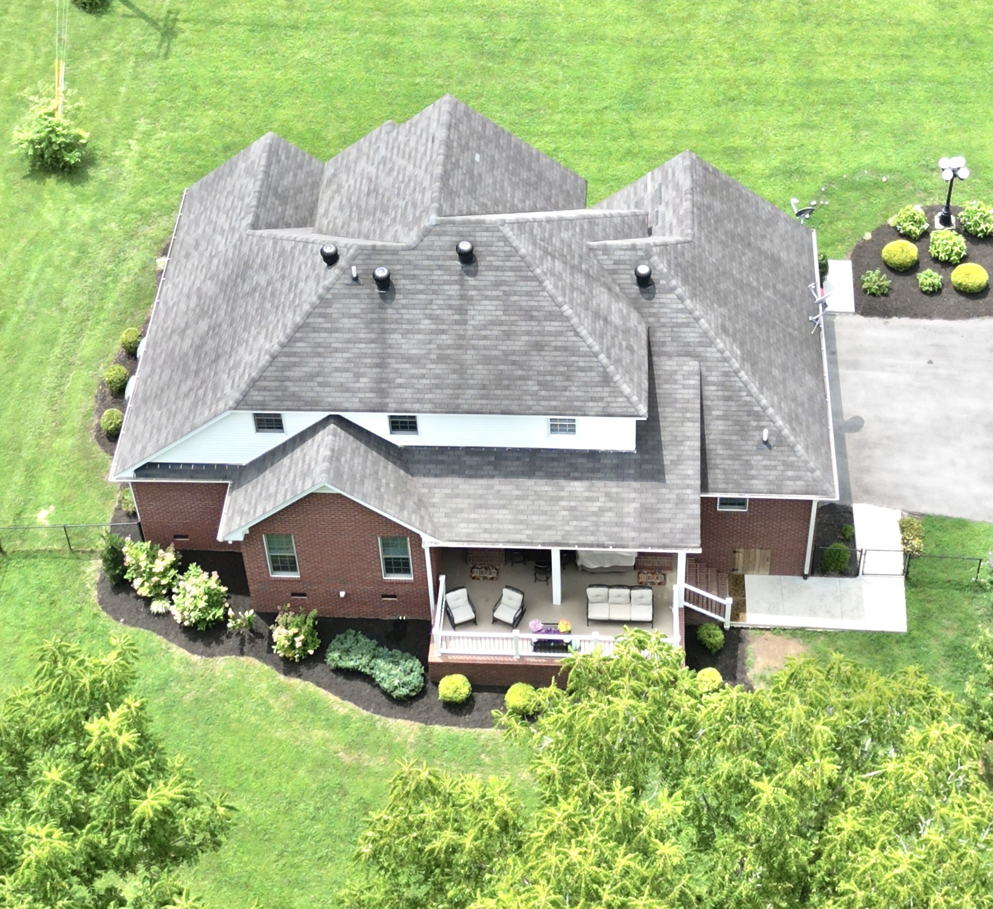 Image 7 of 65 For 3918 46th Terrace