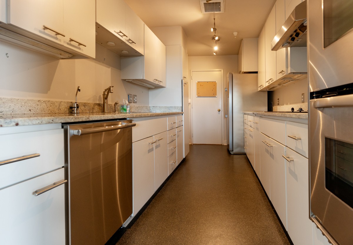 Image 13 of 13 For 23915 Nautilus Boulevard