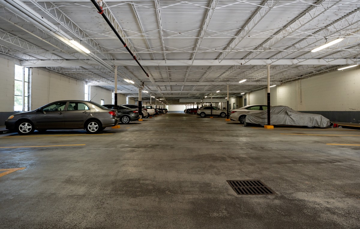 Image 37 of 42 For 23915 Nautilus Boulevard