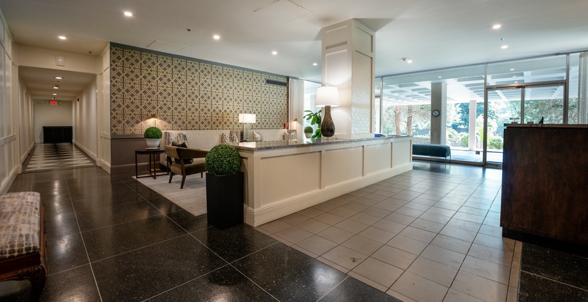 Image 4 of 13 For 23915 Nautilus Boulevard