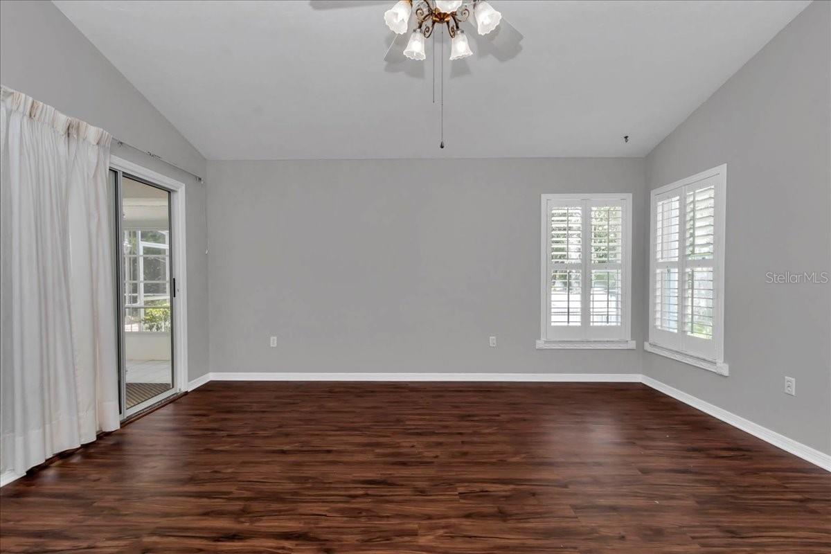 Image 32 of 68 For 9810 206 Court Sw