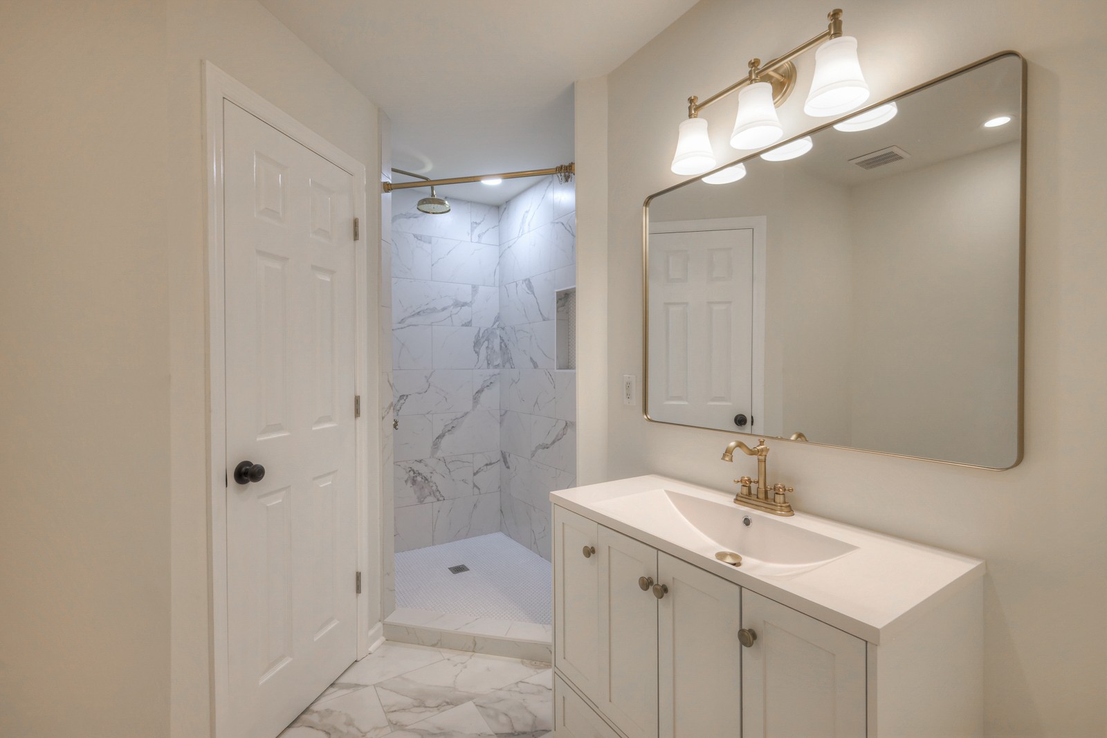 Image 17 of 42 For 4358 Zinnia Court