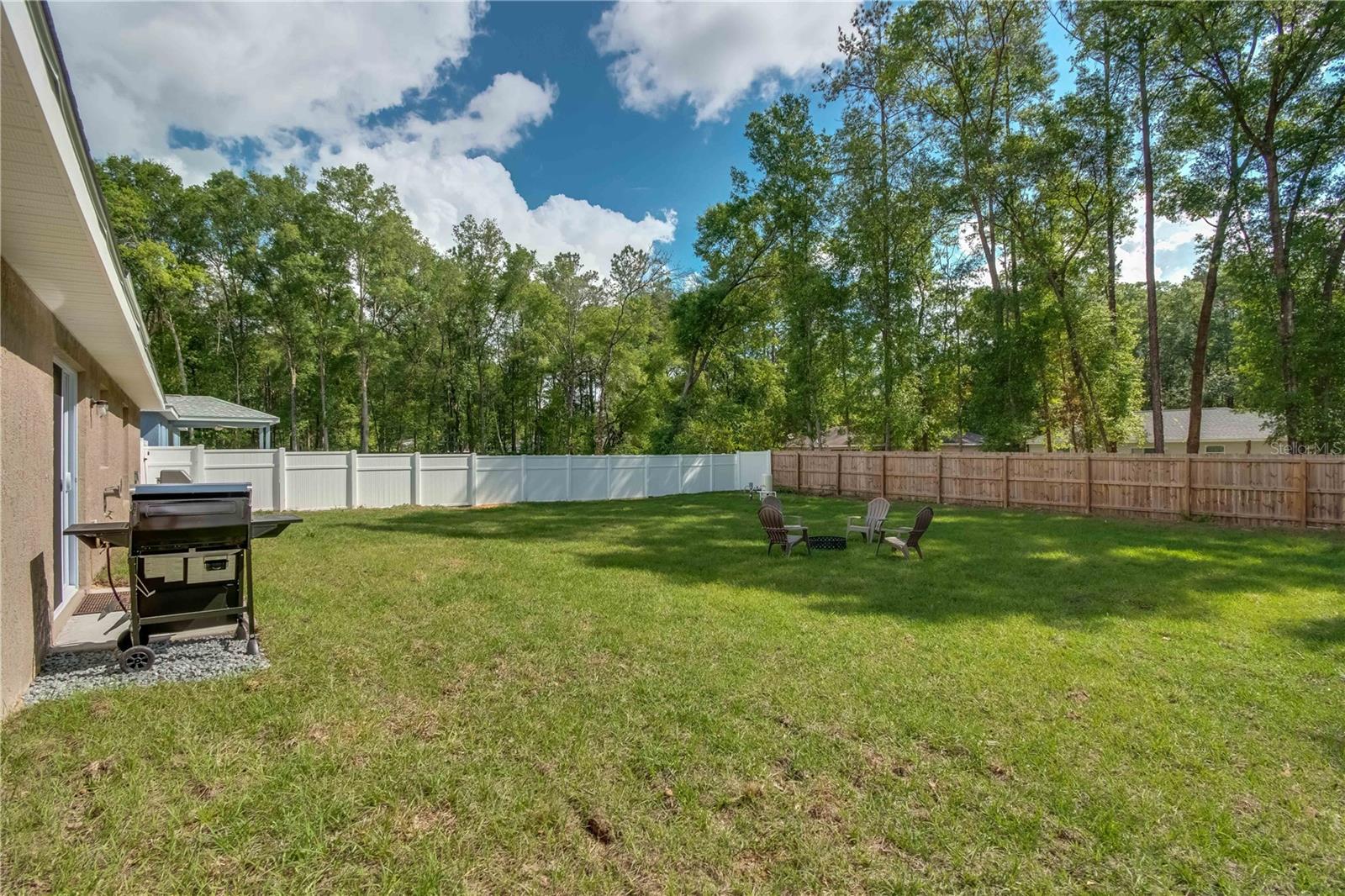 Image 13 of 38 For 4915 62nd Avenue