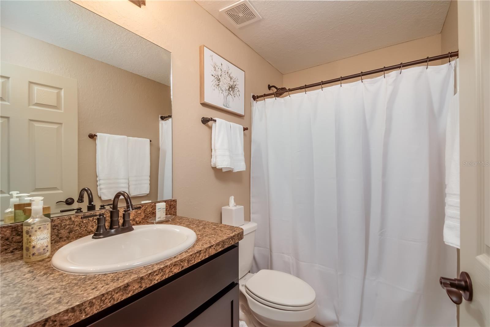 Image 17 of 38 For 4915 62nd Avenue
