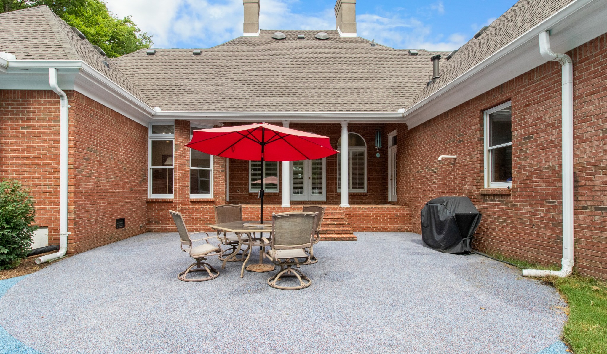Listing photo id 20 for 7886 103rd Loop
