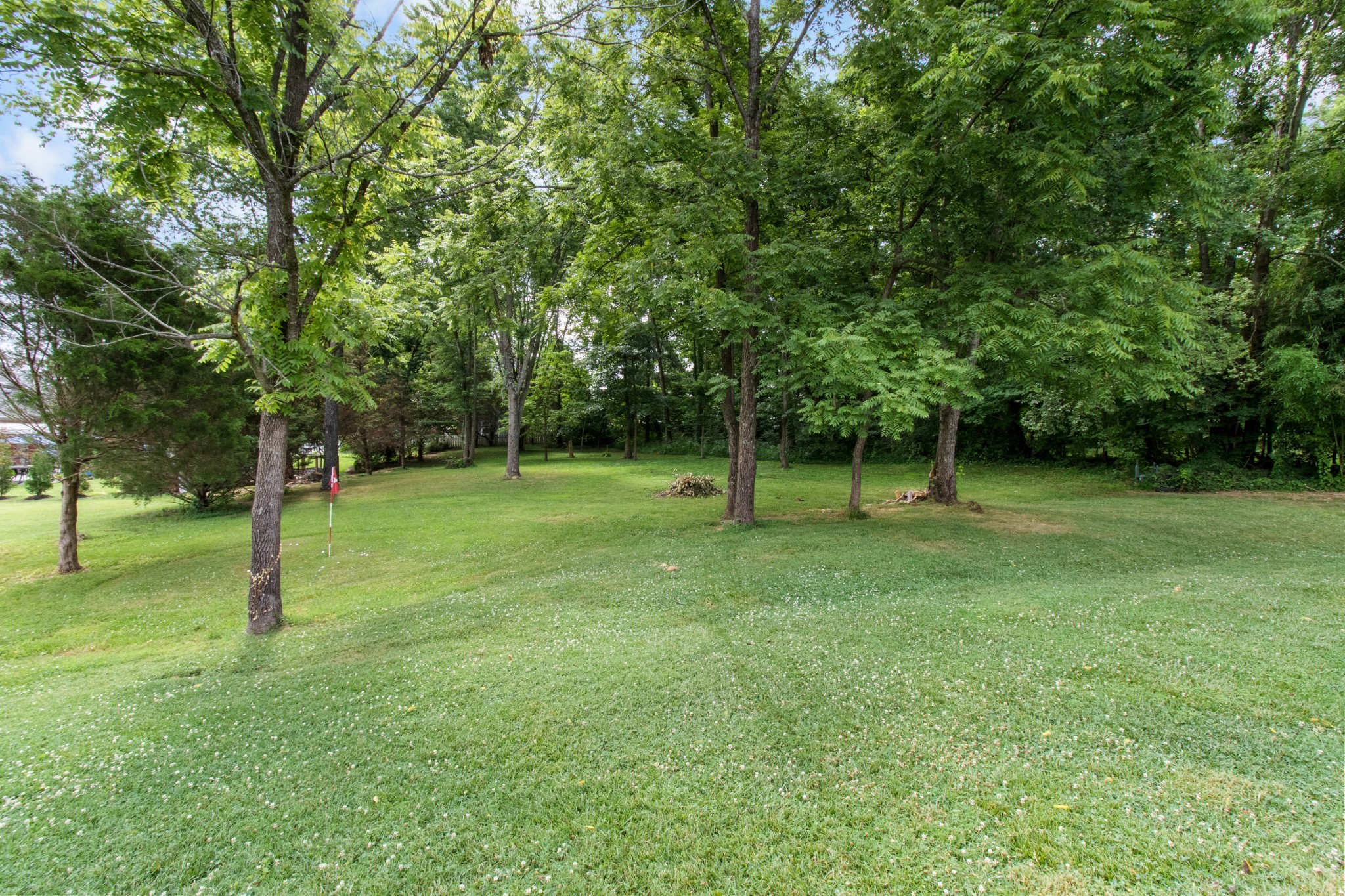 Listing photo id 23 for 7886 103rd Loop