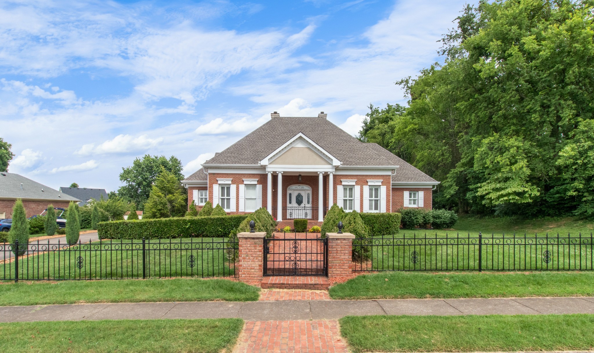 Listing photo id 29 for 7886 103rd Loop