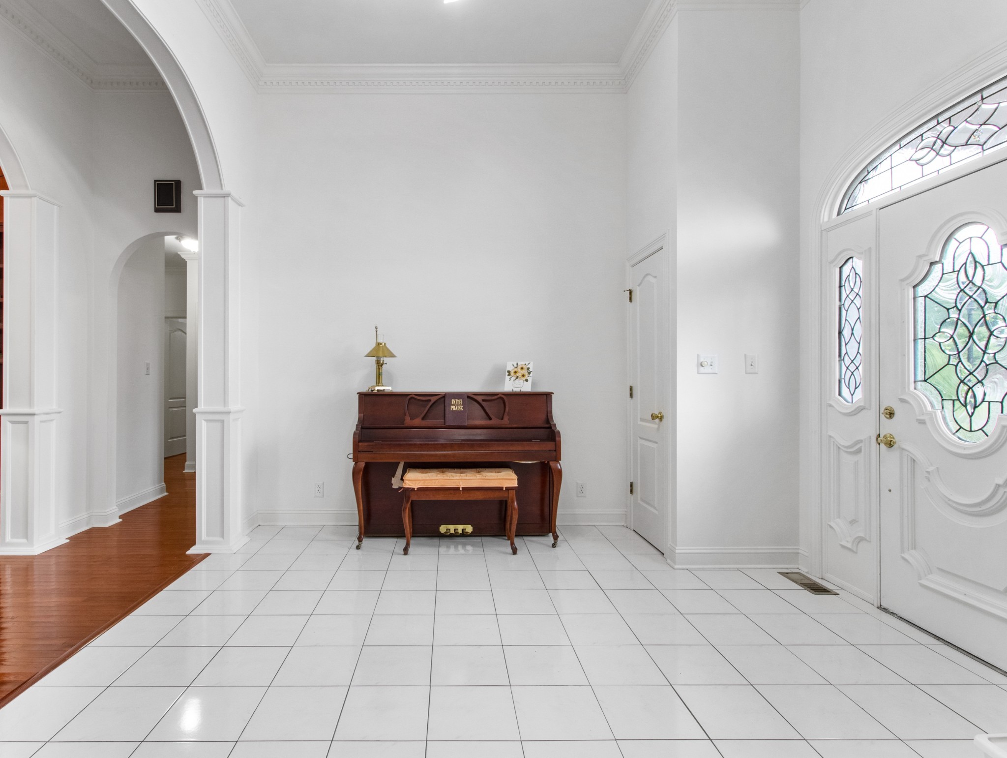 Listing photo id 3 for 7886 103rd Loop