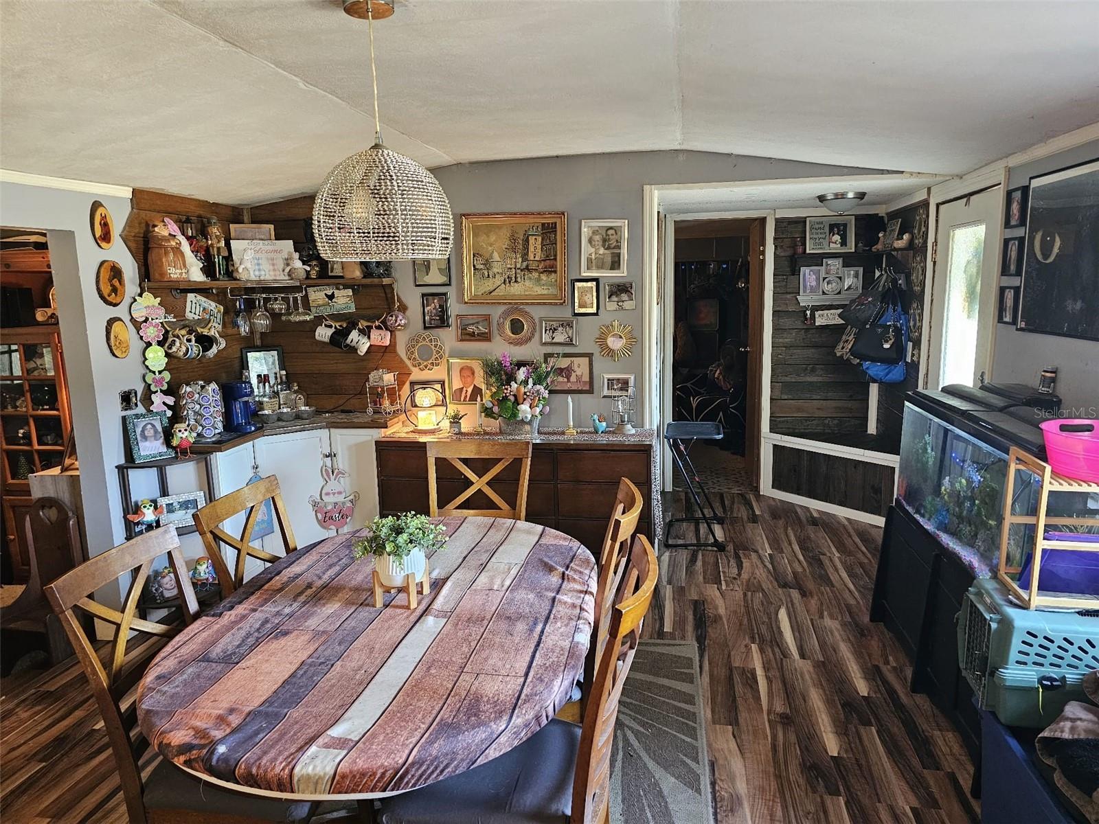 Image 7 of 28 For 10325 127th Lane