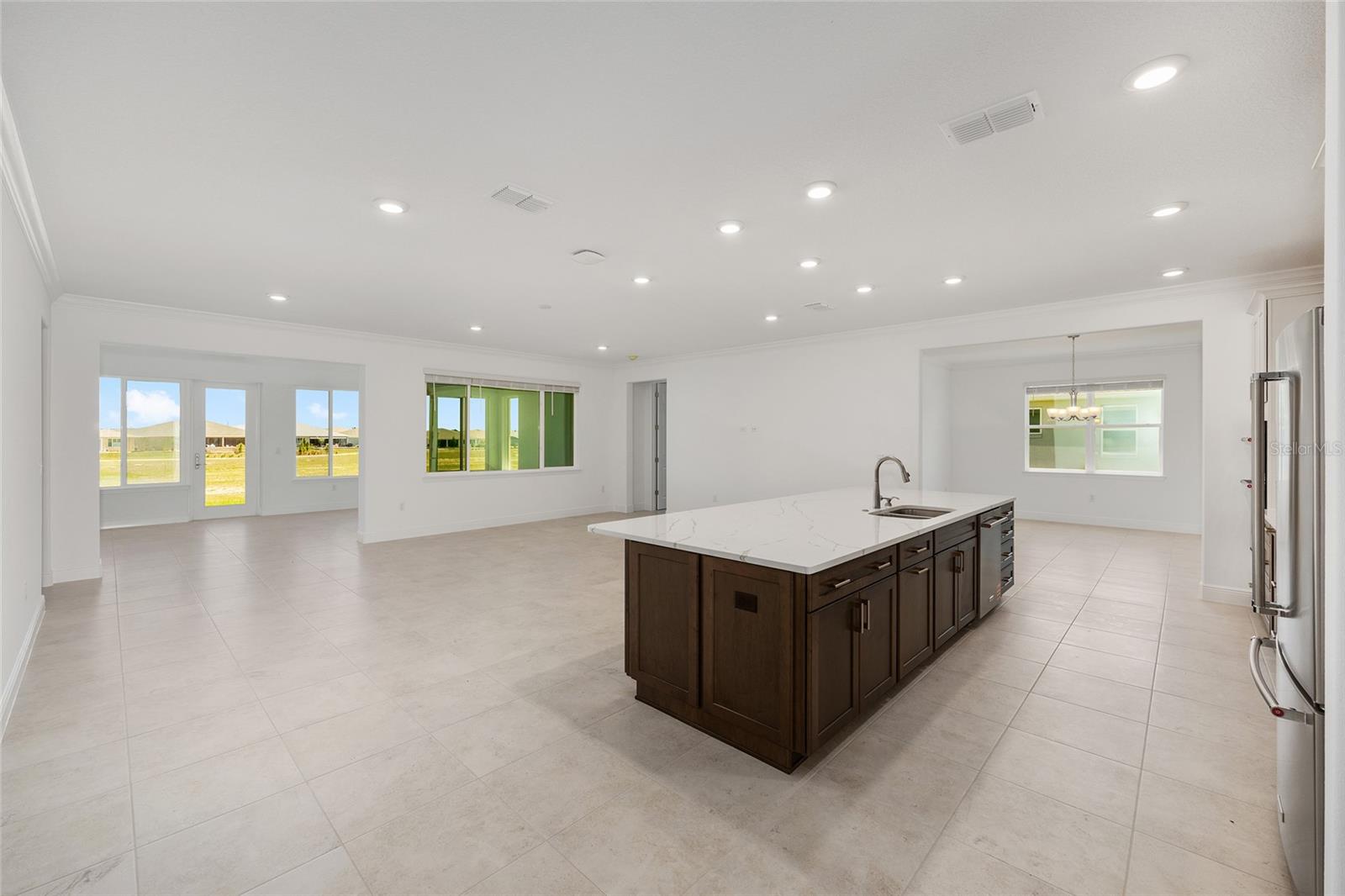 Image 9 of 50 For 8497 99th Circle