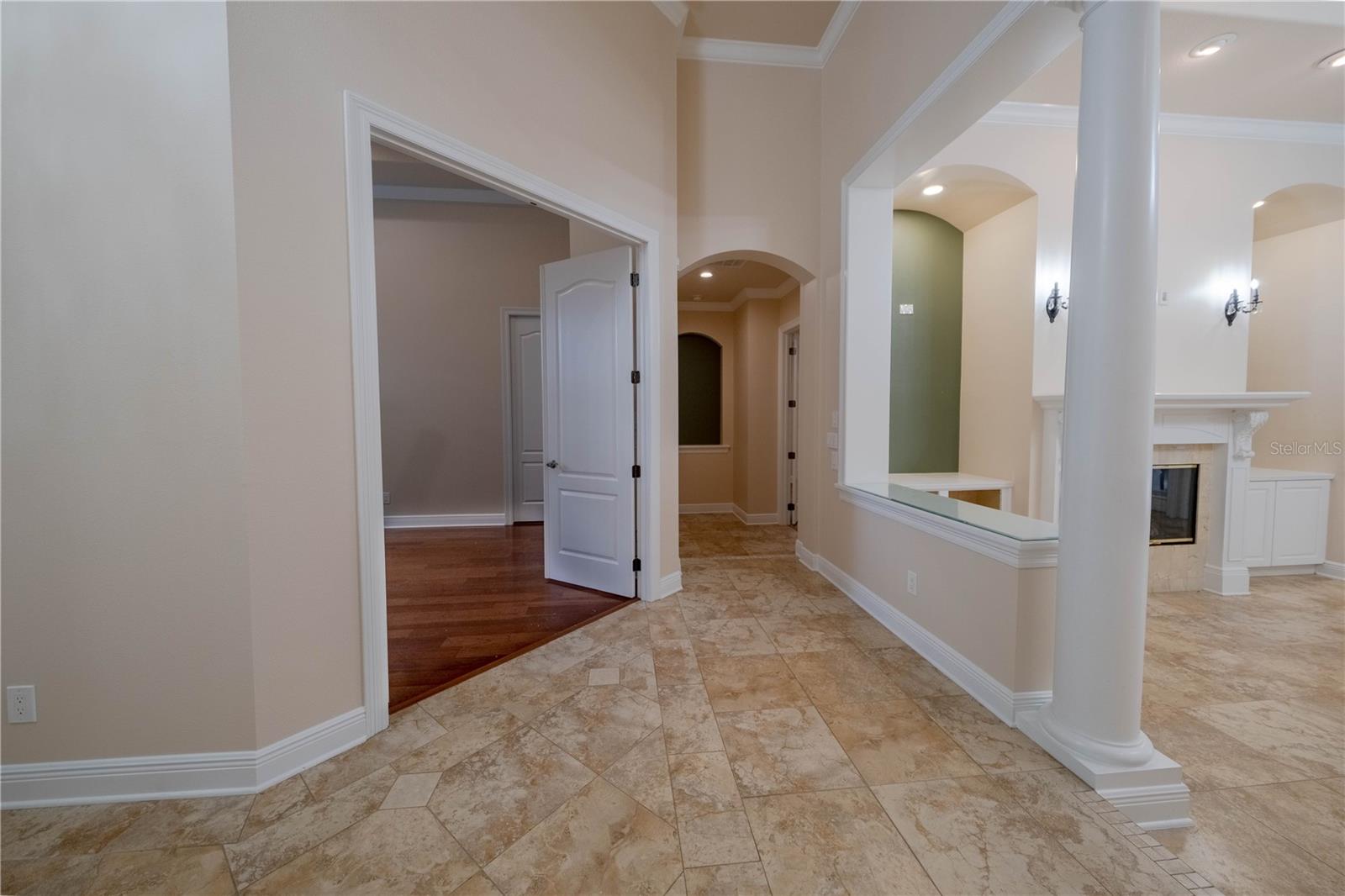 Image 68 of 98 For 1450 73rd Place