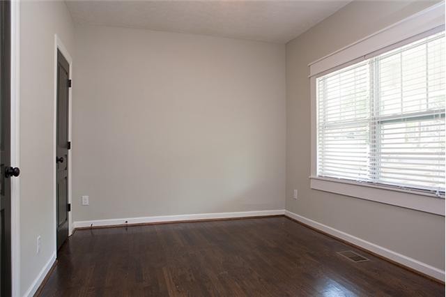 Image 8 of 98 For 1450 73rd Place