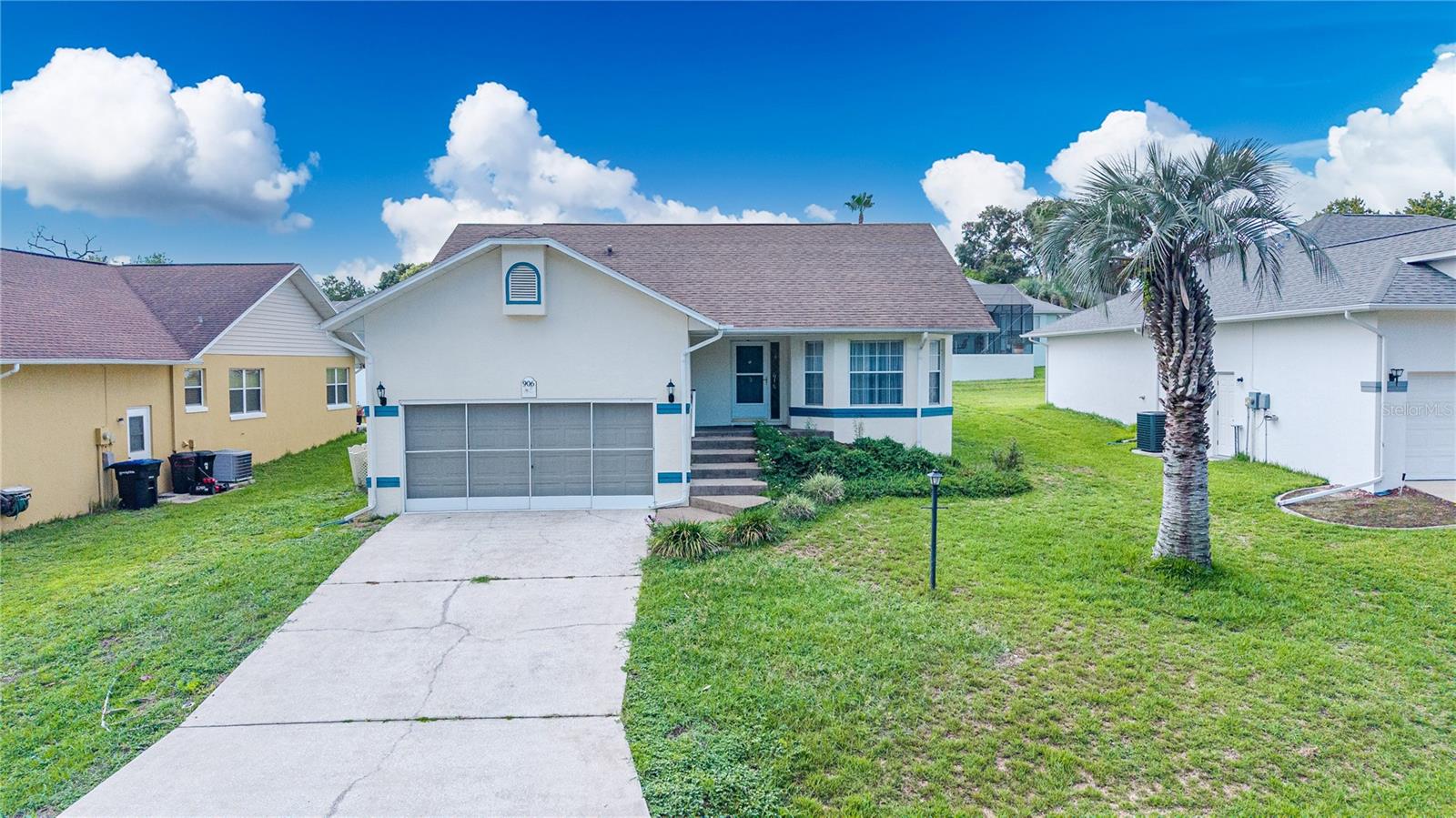 Listing photo id 38 for 906 Colbert Court