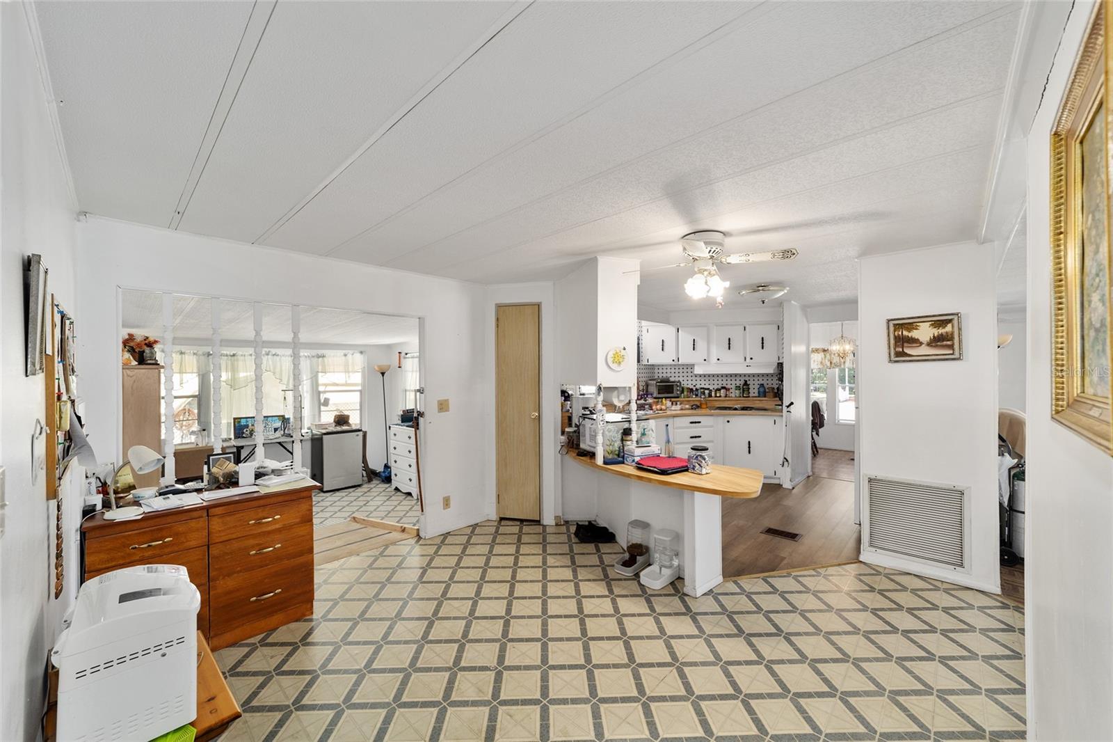 Image 15 of 36 For 3221 39th Avenue