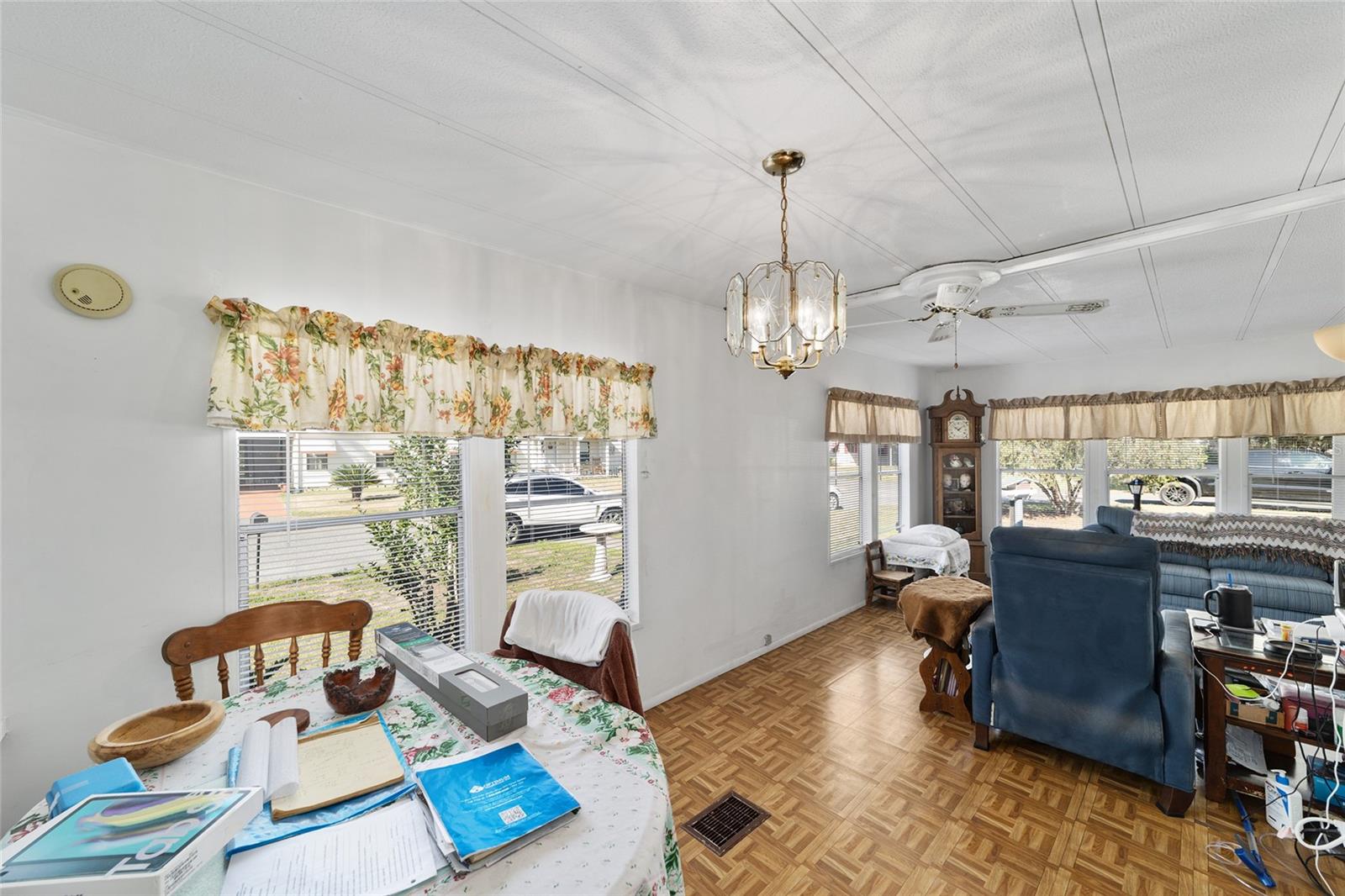 Image 22 of 36 For 3221 39th Avenue