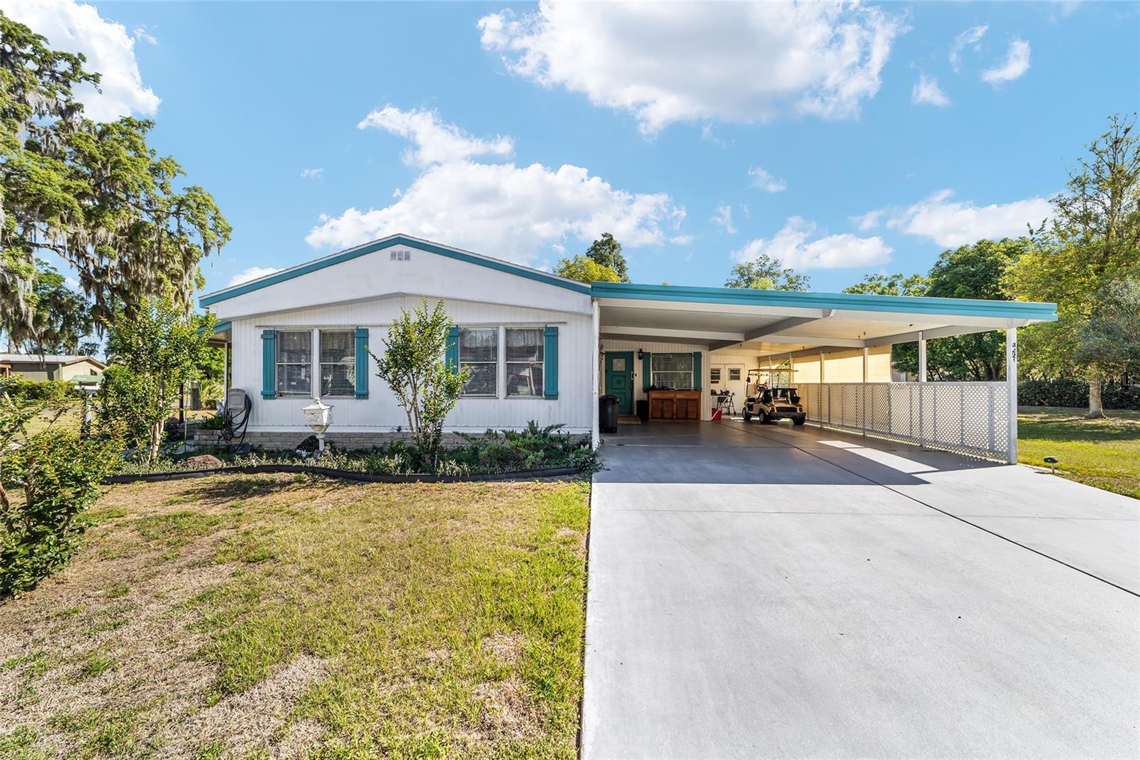 Image 3 of 36 For 3221 39th Avenue
