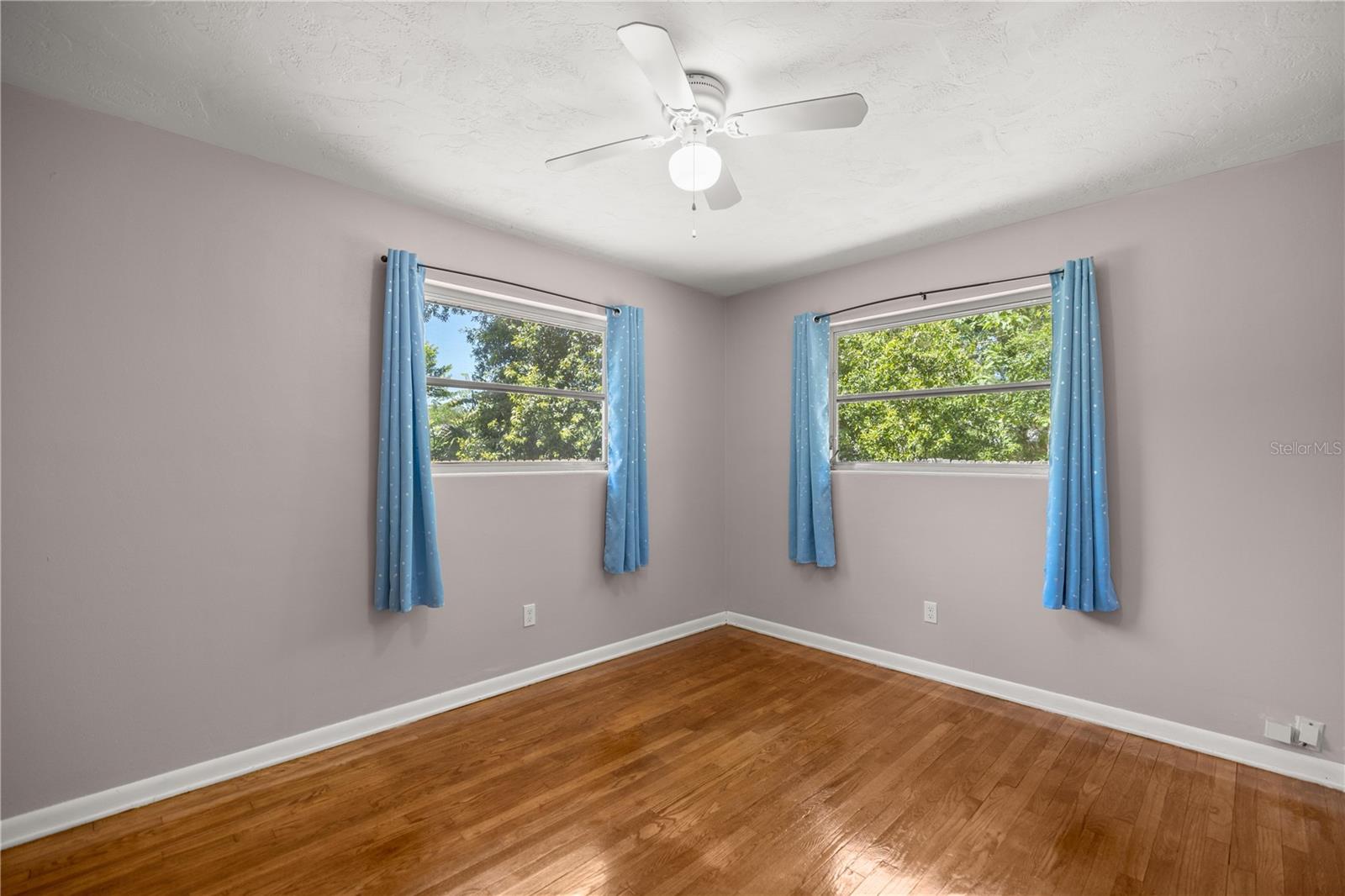 Image 15 of 26 For 1025 4th Street