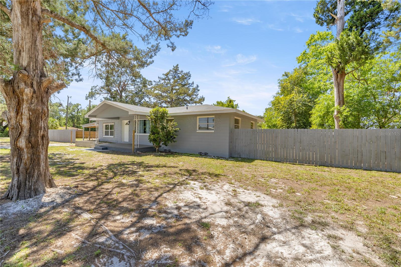 Image 2 of 26 For 1025 4th Street