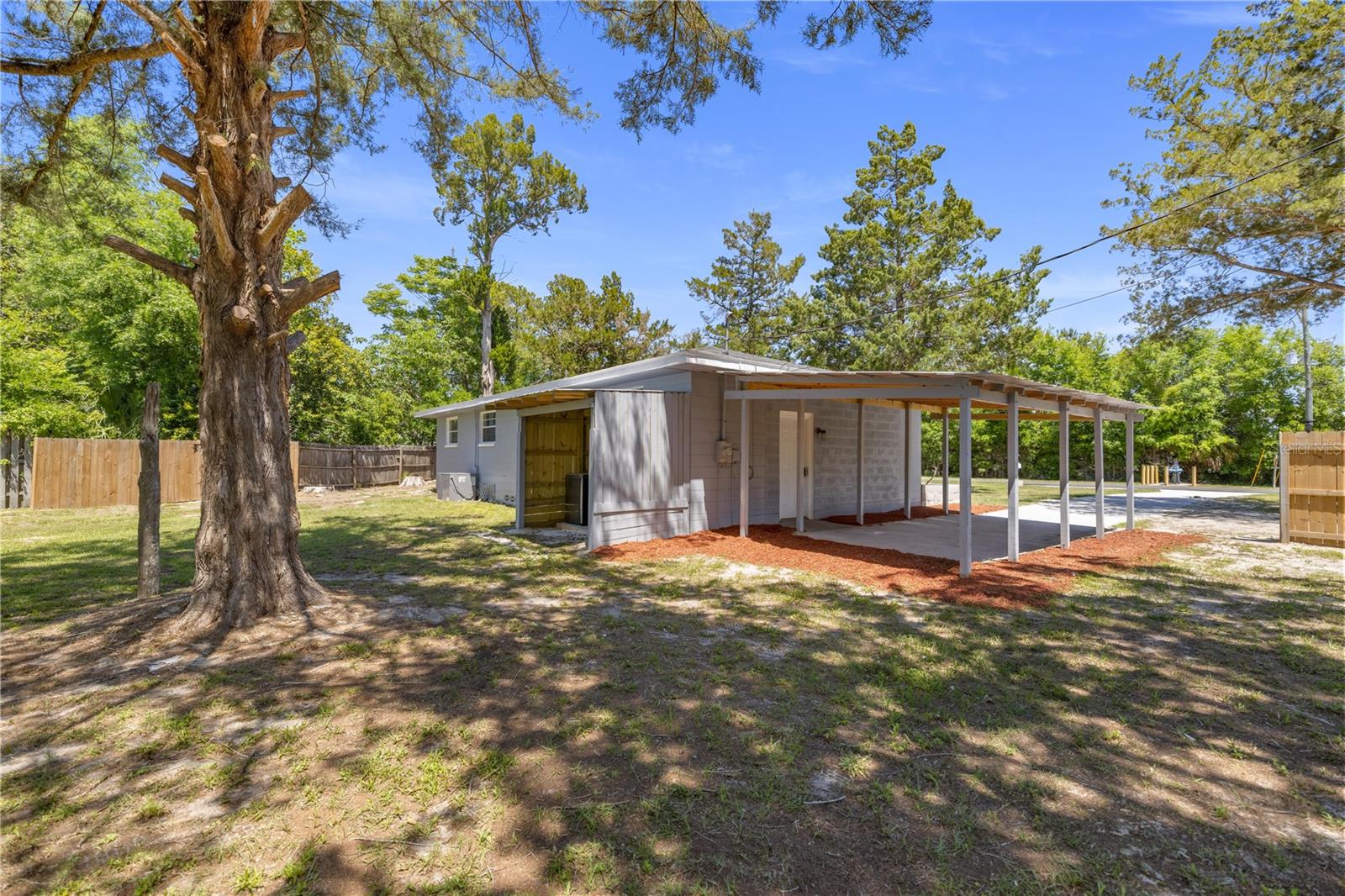 Image 4 of 26 For 1025 4th Street