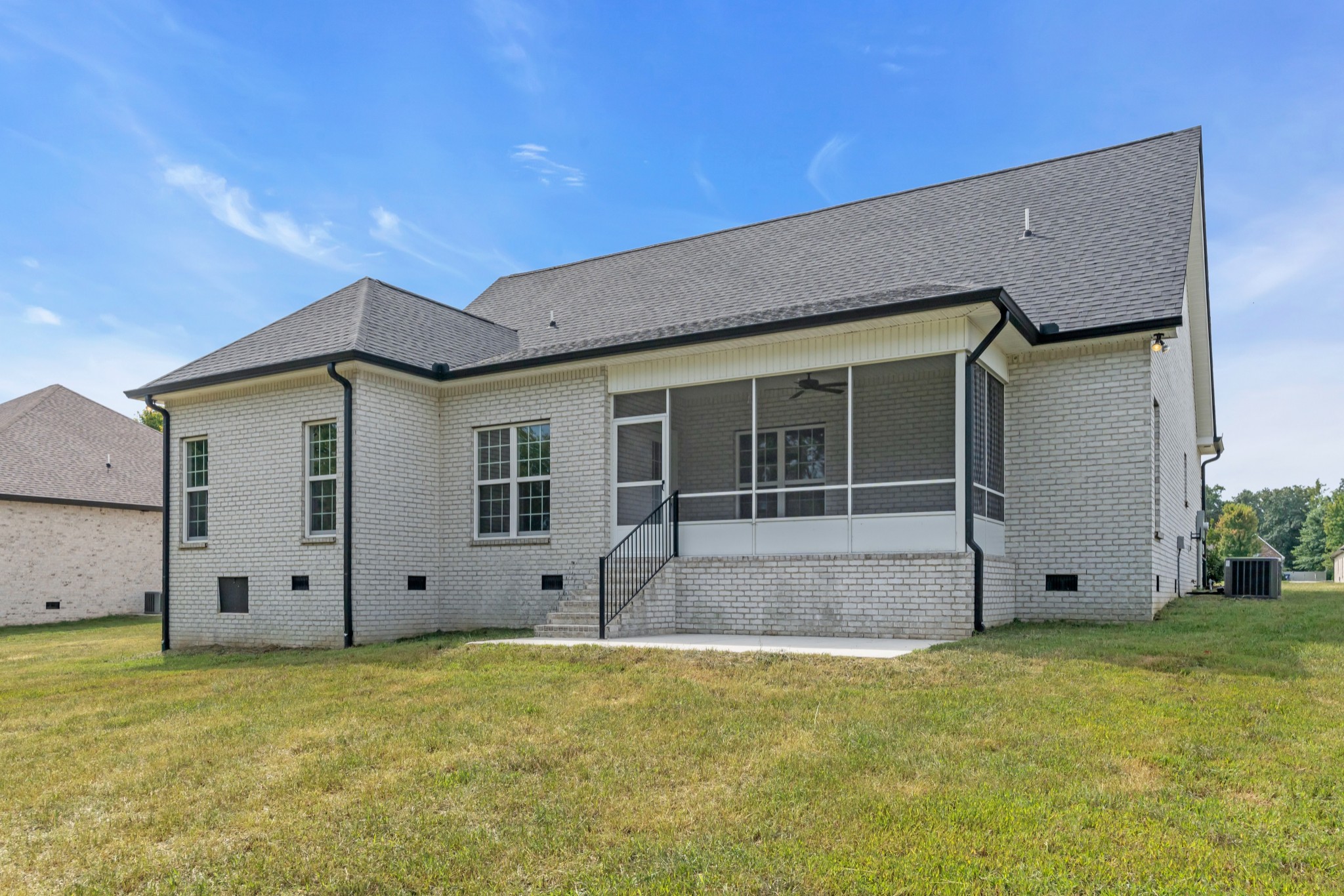 Image 30 of 93 For 3132 Jacksonville Road